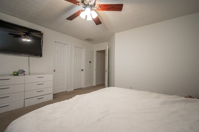 Building Photo - 213 Sidney Lanier Ave