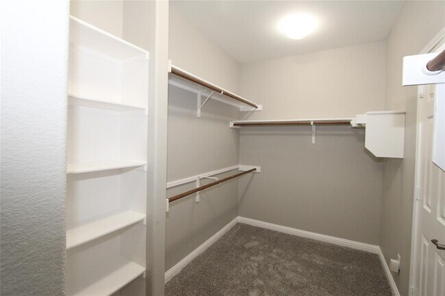Building Photo - 2702 Brubeck Bend