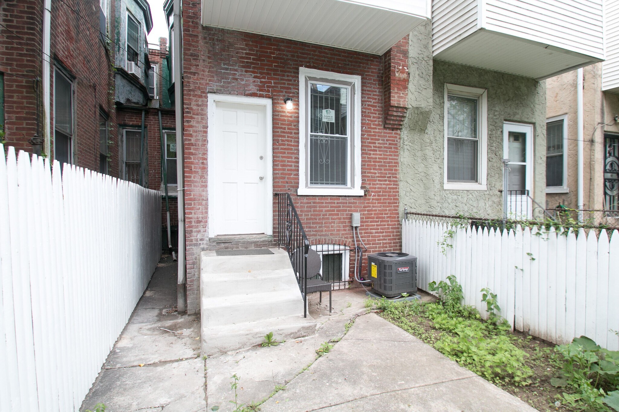 Building Photo - 3717 N Gratz St