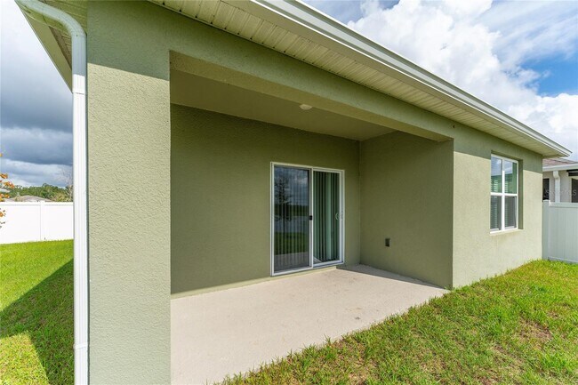 Building Photo - 1982 King Ranch St