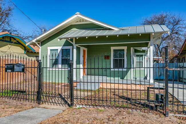 Primary Photo - 2-BEDROOM, 2-BATHROOM IN DIGNOWITY HILL