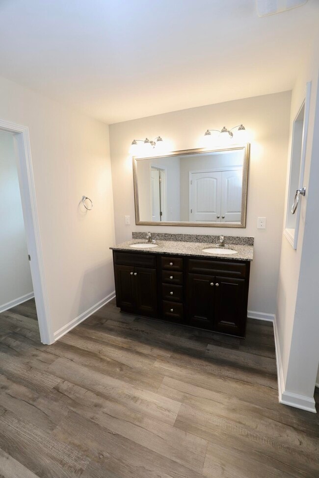 Building Photo - 115 Whitetail Cir