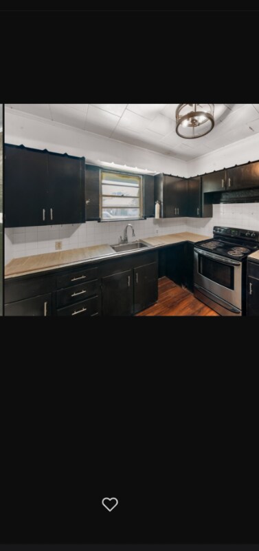 Building Photo - 3737 Maywood Ave