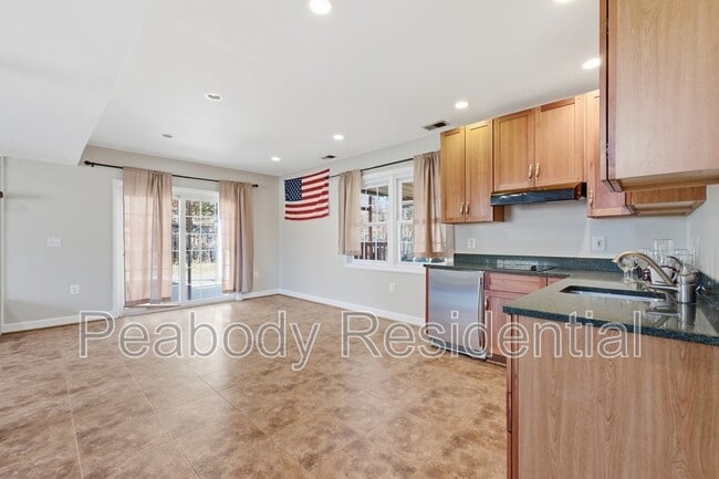 Building Photo - 3343 Slade Run Dr