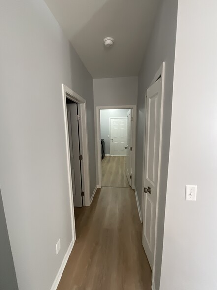 Building Photo - 29033 Whitby Dr