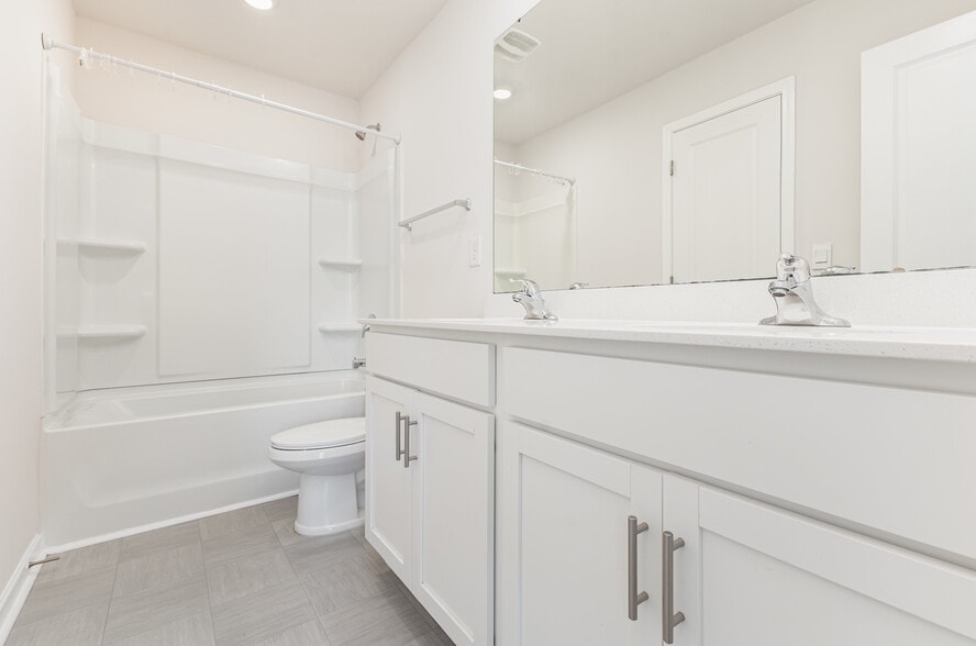 Building Photo - 7619 Nolen Farm Dr