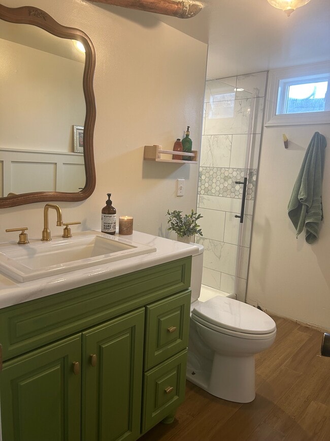 Building Photo - Madison