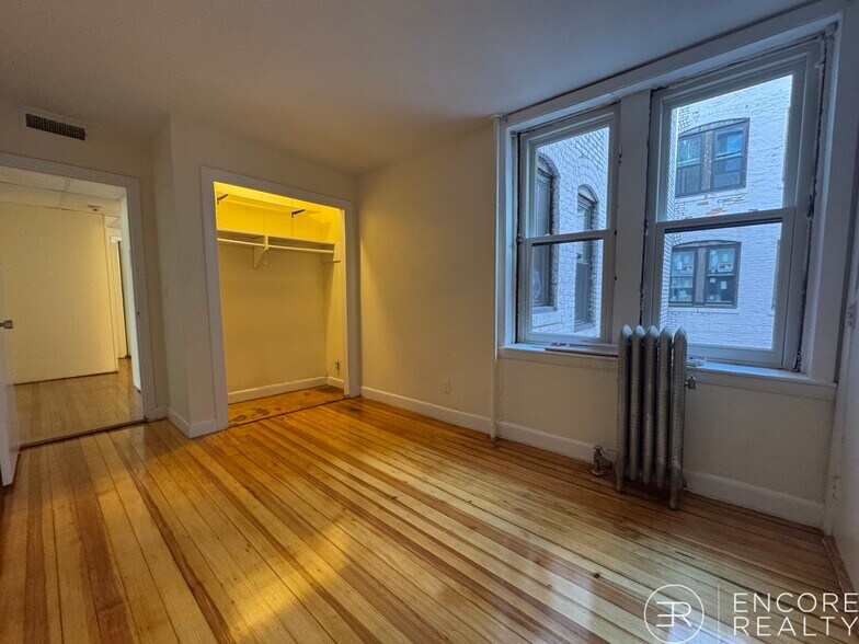 Building Photo - 1161 Commonwealth Ave