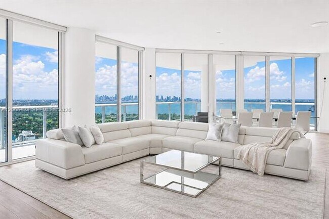 Building Photo - 6365 Collins Ave