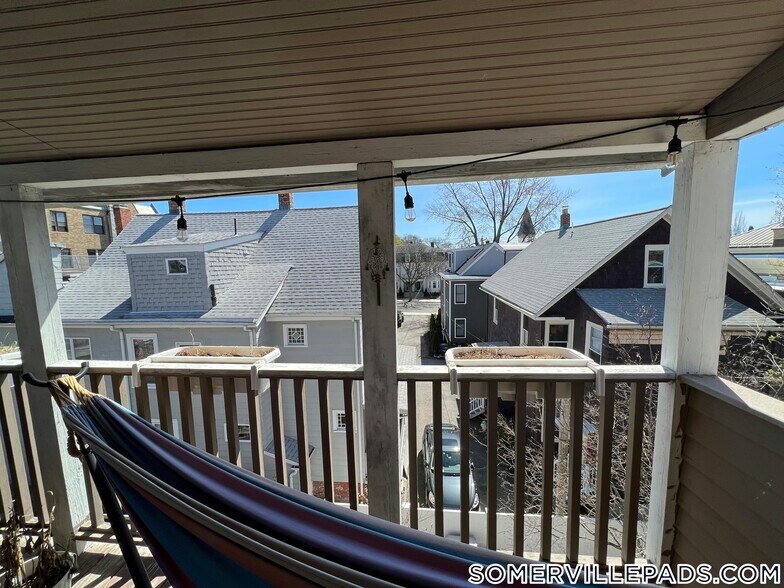 Building Photo - 21 Chandler St