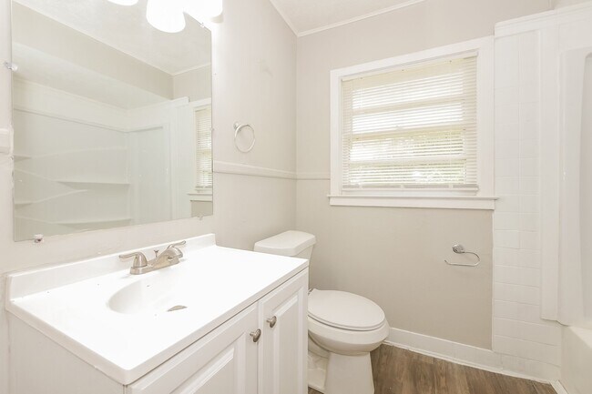 Building Photo - 4533 Sentry St