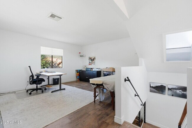 Building Photo - 3850 E Mountain Sky Ave