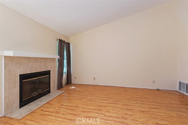 Building Photo - 22 Campton Pl