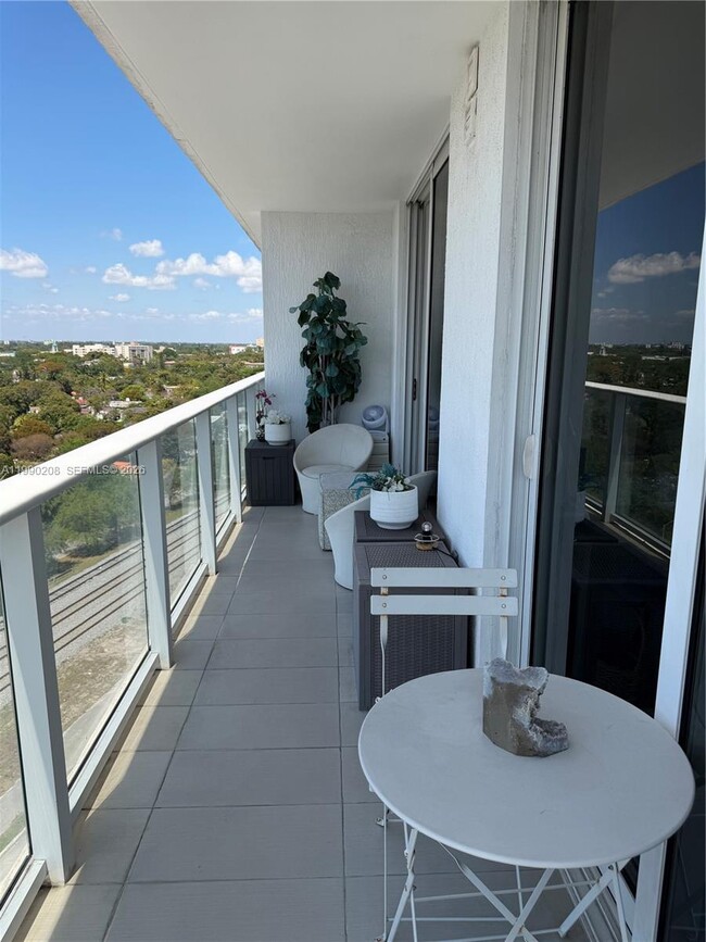 Building Photo - 4250 Biscayne Blvd