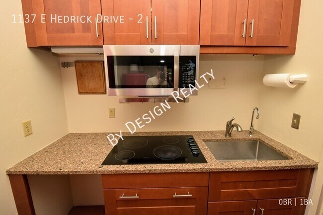 Building Photo - Custom Stand Alone Studio Casita in North ...