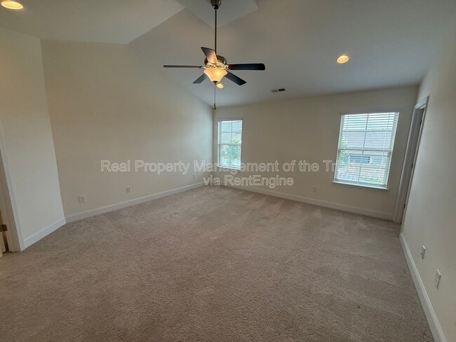 Building Photo - 5741 Marblehead Dr