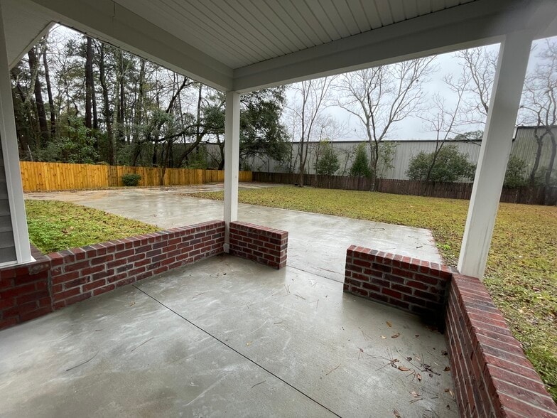 Building Photo - 116 County Rd S-18-580