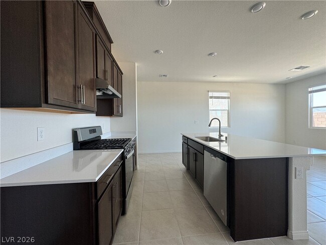 Building Photo - 9158 Nostrand Ave