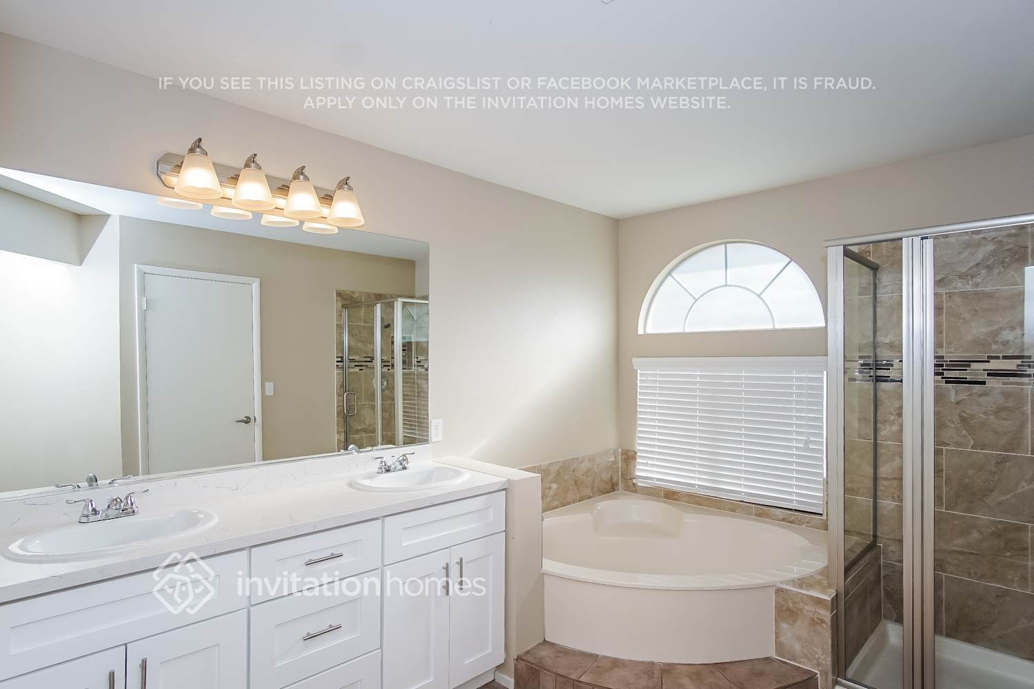 Building Photo - 2873 Aliso Dr