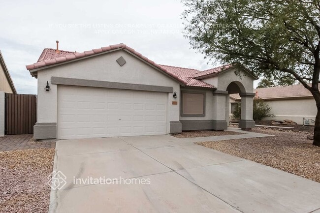 Building Photo - 30737 N Royal Oak Way