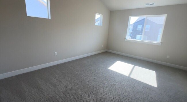 Building Photo - 13646 S Watts Ln