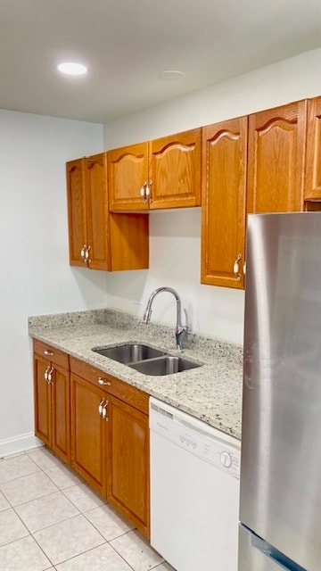 Building Photo - 21W581 North Ave