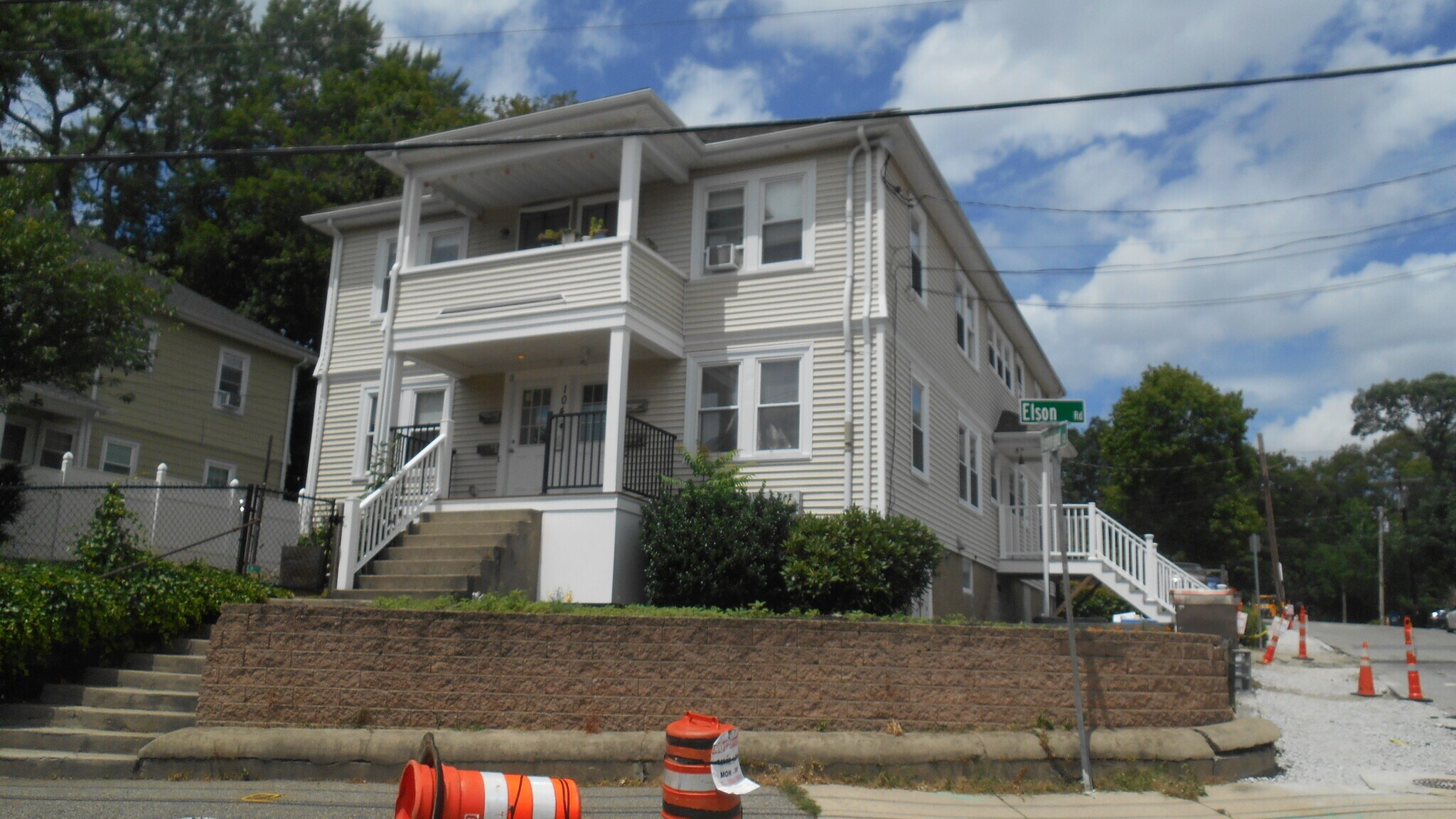 Building Photo - 104 Elson Rd