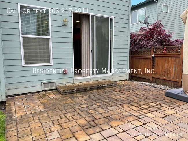 Building Photo - Alderbrook Neighborhood Home is located in...