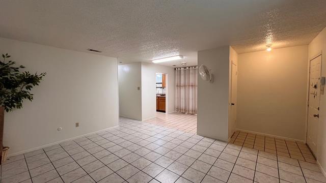 Building Photo - 2721 Petersburg Dr