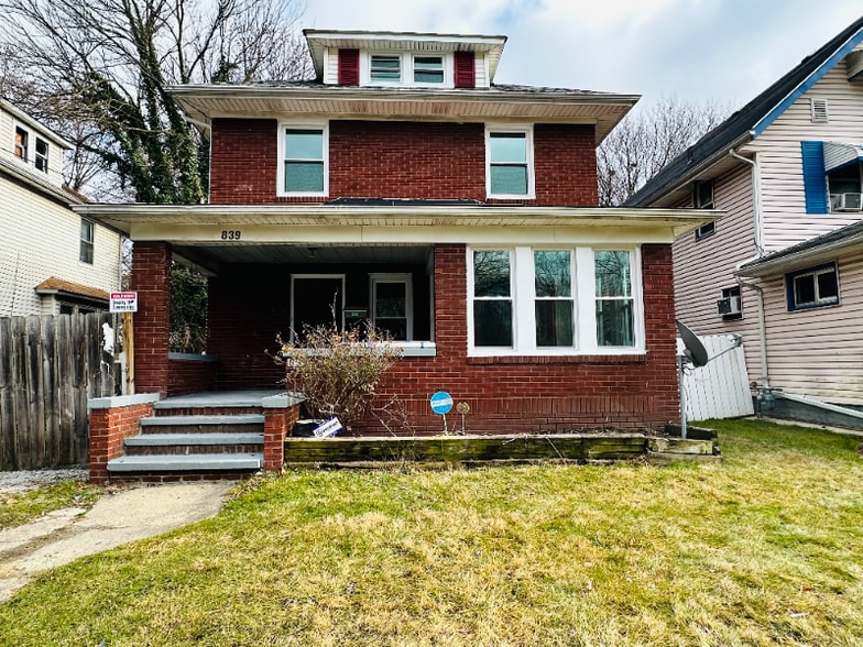 Building Photo - 839 N Howard St