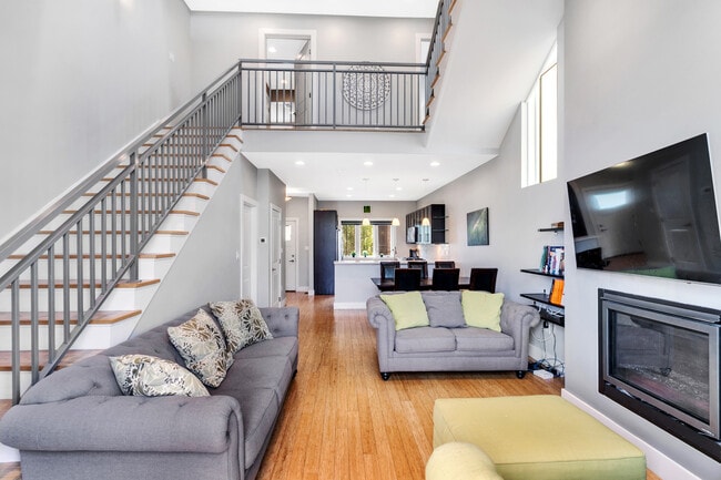 Building Photo - 3433 Ligonier St