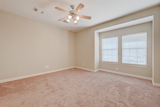 Building Photo - 13607 Brookbluff Ln