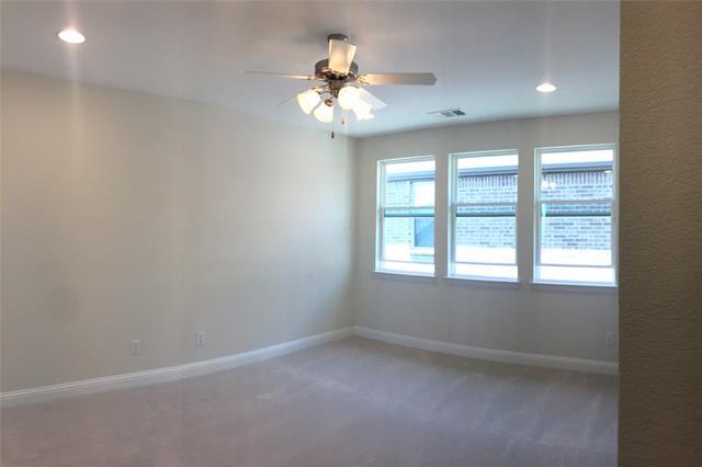 Building Photo - 6824 Royal View Dr