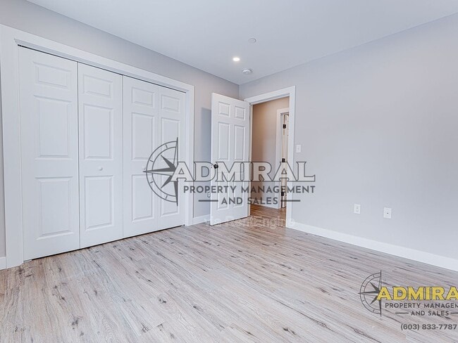 Building Photo - 3 Strafford Rd