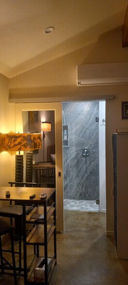 Building Photo - 42029 Cosmic Dr