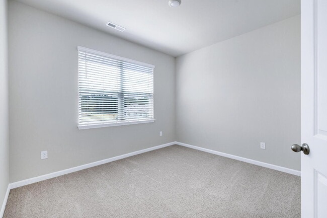 Building Photo - 2229 Horton Pk Dr