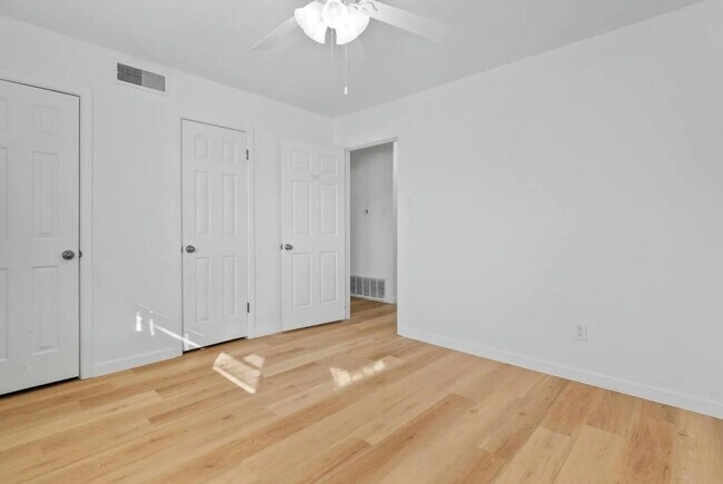 Building Photo - Huge 3 Bed 3 Bath House Near Texas Tech