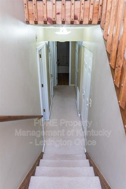 Building Photo - 2512 Knightsbridge Ln