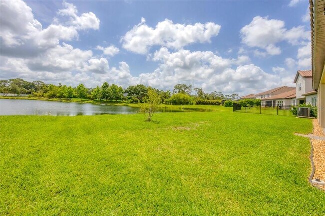 Building Photo - 7228 Great Egret Blvd