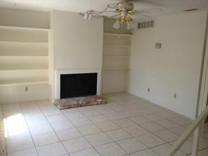 Building Photo - 6900 Hart Ln