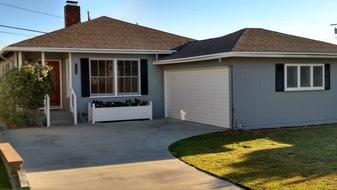 Front view of home - 5835 Tellefson Rd