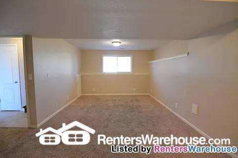 Building Photo - 4 Bed 3 Bath For Rent In Kearney! Availabl...