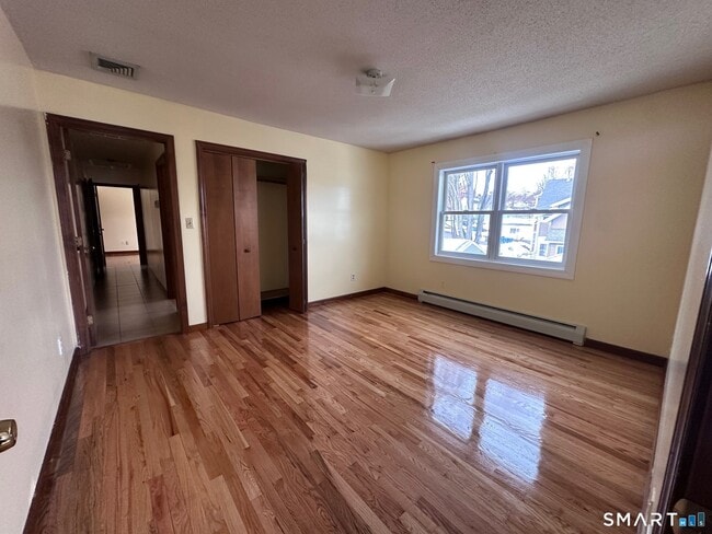 Building Photo - 61 Newbury St