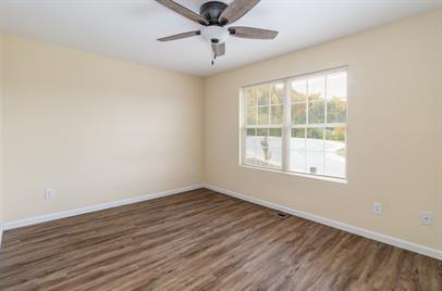 Building Photo - 932 Warrior Hill Dr