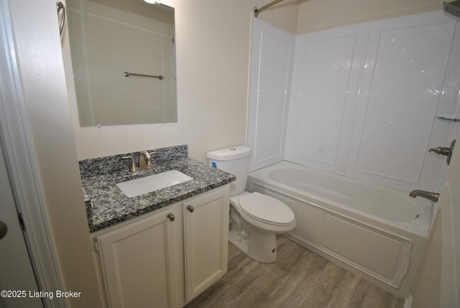 Building Photo - 12401 Ledges Dr