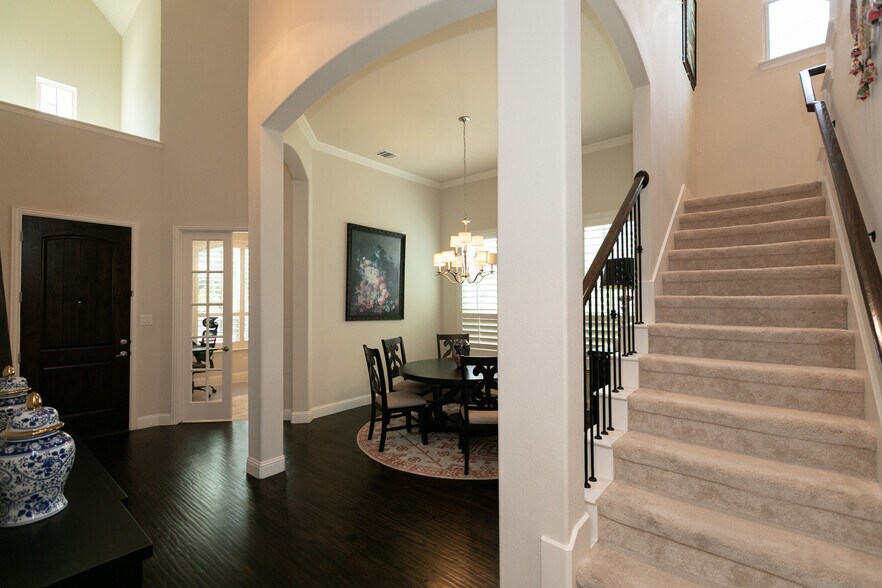 Building Photo - 4637 Seabiscuit St