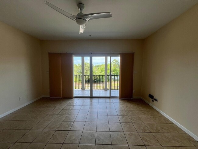 Building Photo - 1147 N Bayshore Dr