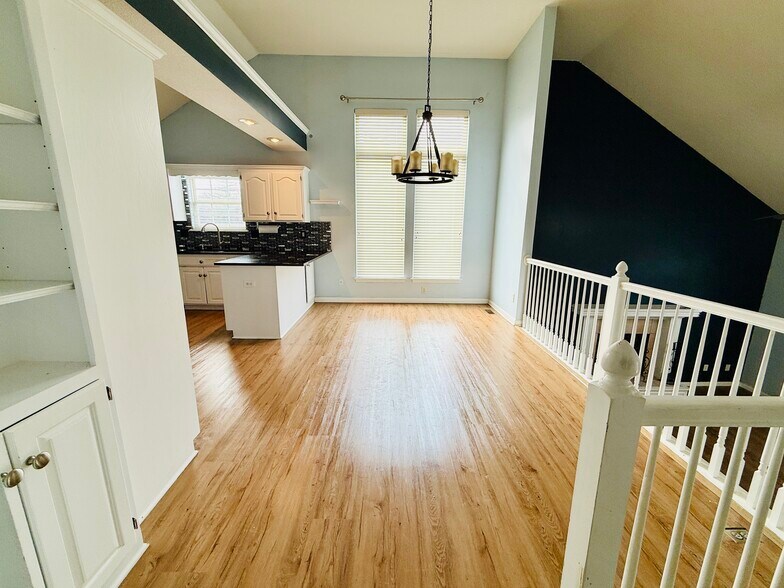 Building Photo - 7889 W 155th Pl