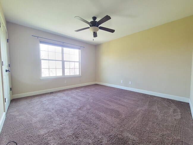 Building Photo - 12315 Fox Creek Dr