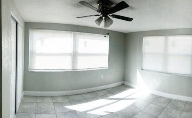 Building Photo - 7224 Potomac Dr